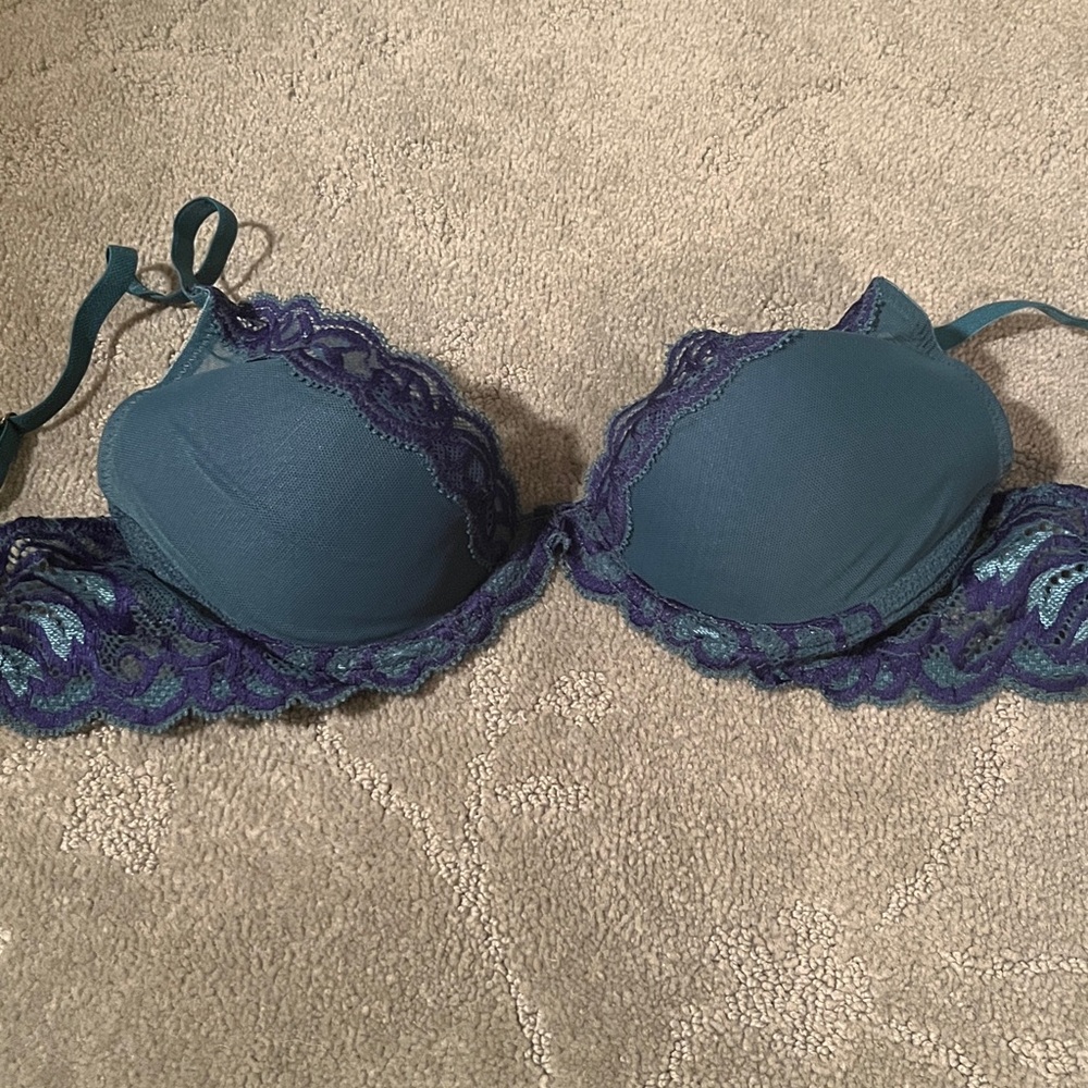 Natori Lace Trim Bra - Teal and Navy - Picture 2 of 7
